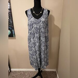 J Jill  Dusty Blue & Off White  Empire waist Patterned Midi, size M